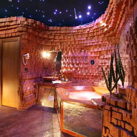דירה Sixlove Gate Thovez (adults Only)