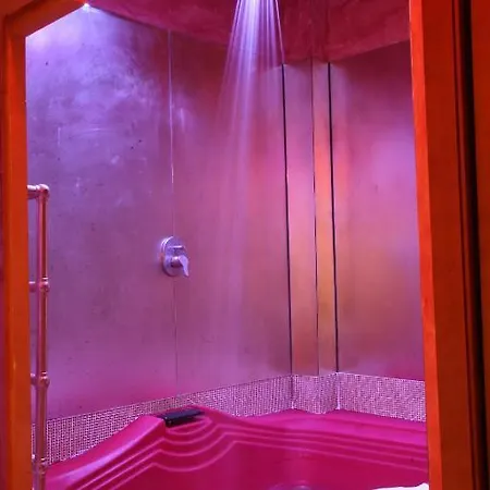 Sixlove Gate Thovez (adults Only) דירה *