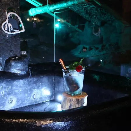 Sixlove Gate Thovez (adults Only) アパート *