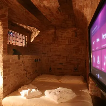 Sixlove Gate Thovez (adults Only) Apartment